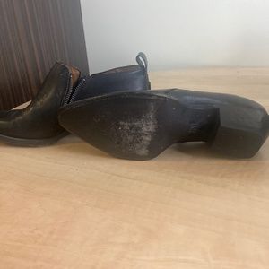 Frye Sacha Moto Shootie Women’s Black Booties